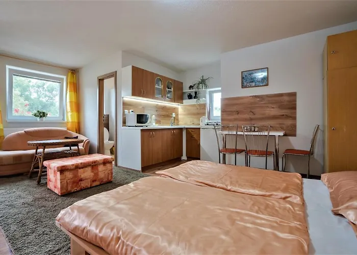 Lejlighedshotel Anna 3*